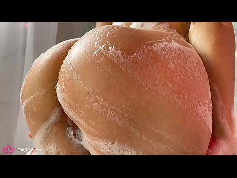 ❤️ Brunette, Duşda Güclü Orgazm Vermək üçün Vibratorla Pişiyi Mastürbasyon Etdirir ❤️ Porno bizdə ﹏